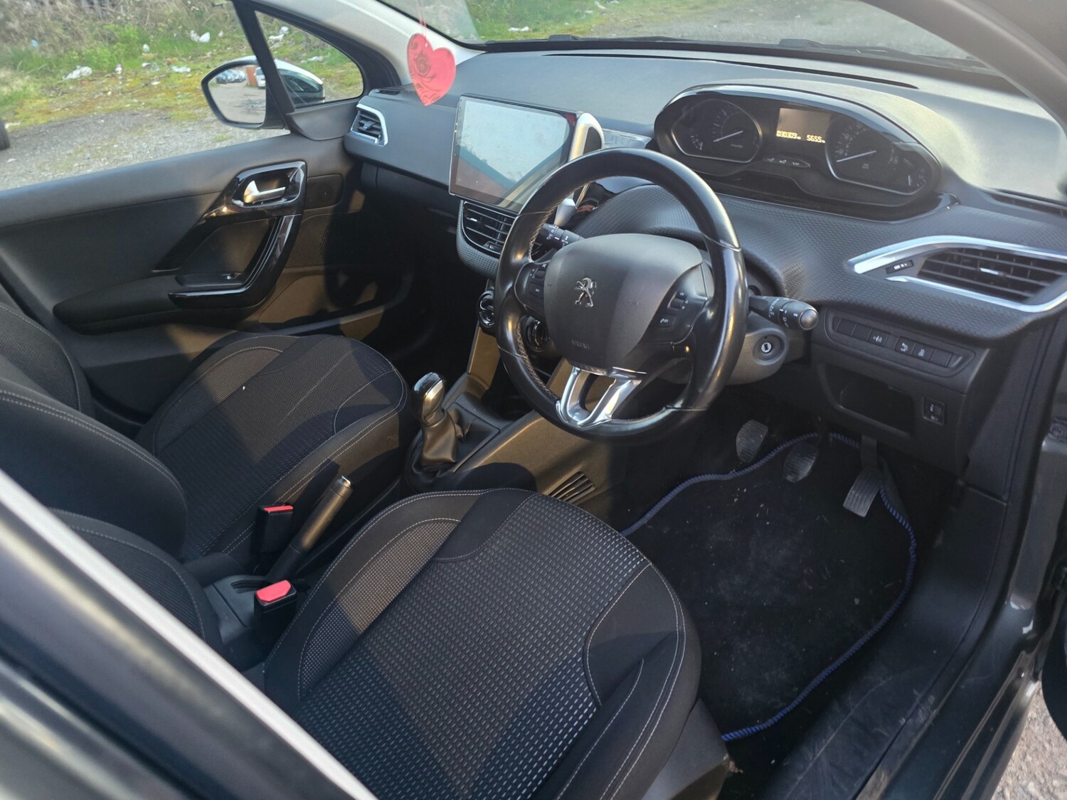 Used Peugeot 208 2017 for sale - 77938561: Photo 26