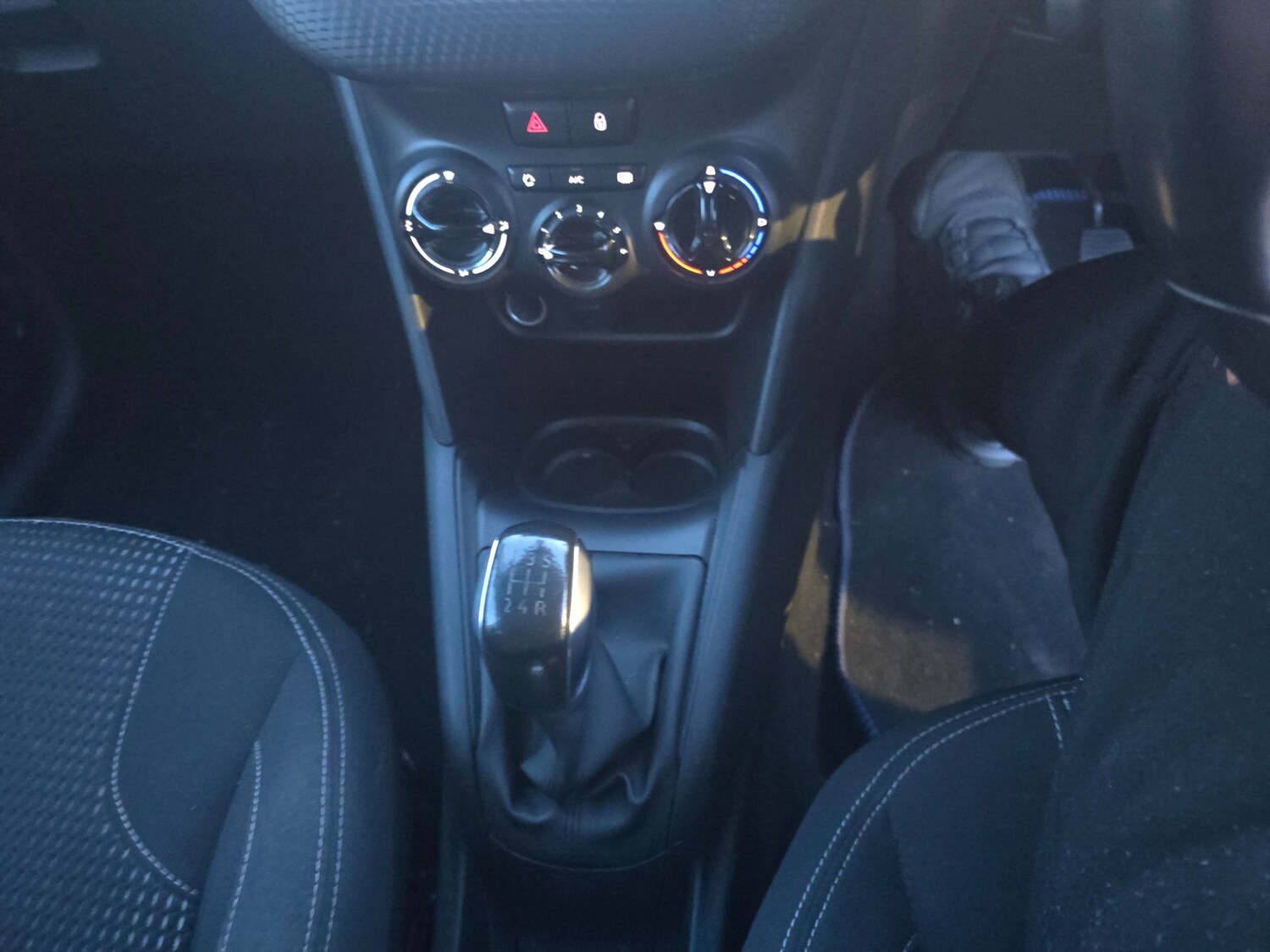 Used Peugeot 208 2017 for sale - 77938561: Photo 29