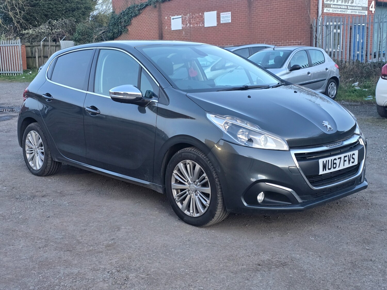 Used Peugeot 208 2017 for sale - 77938561: Photo 32