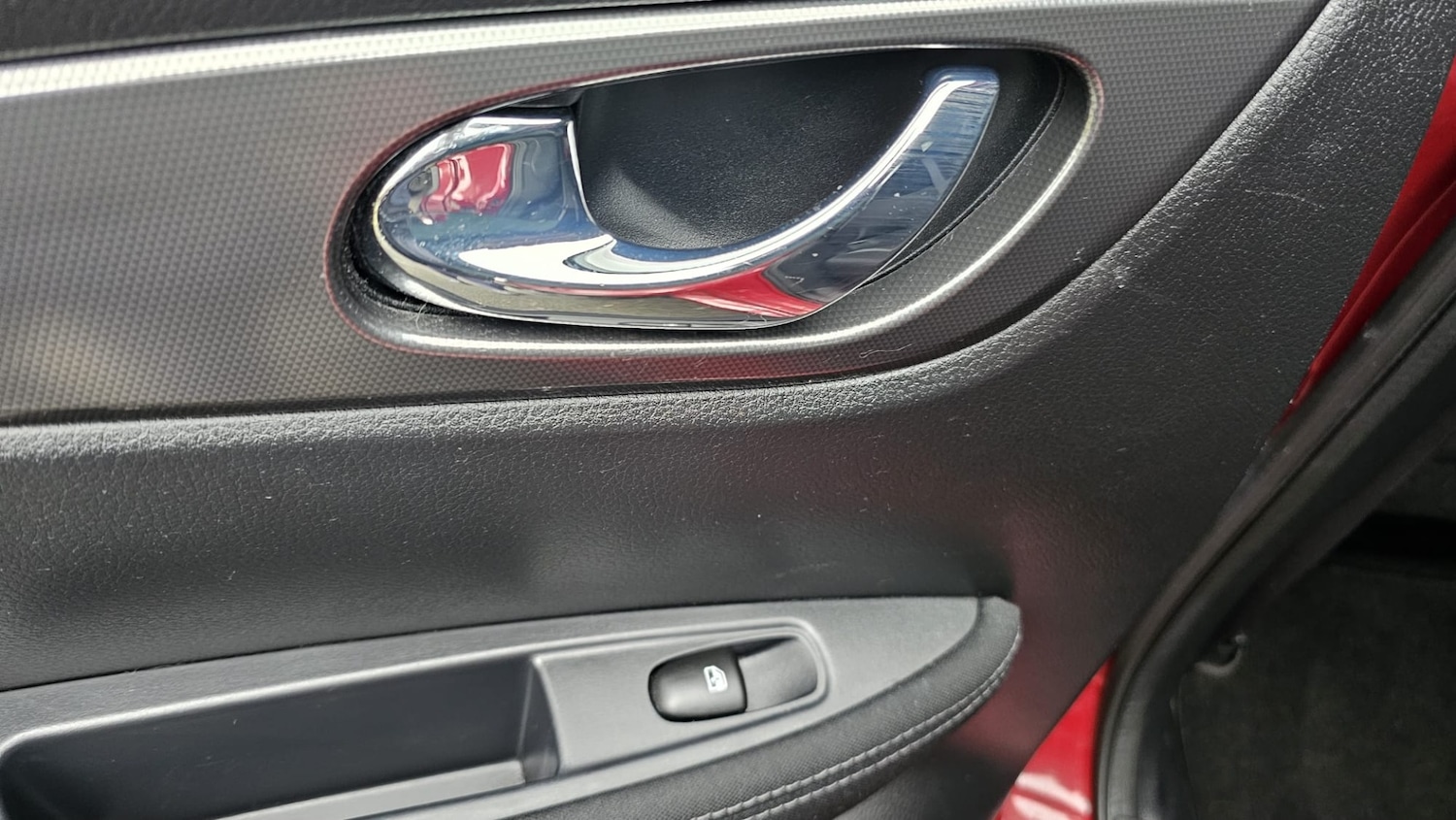 Used Nissan Qashqai 2018 for sale - 77033544: Photo 27