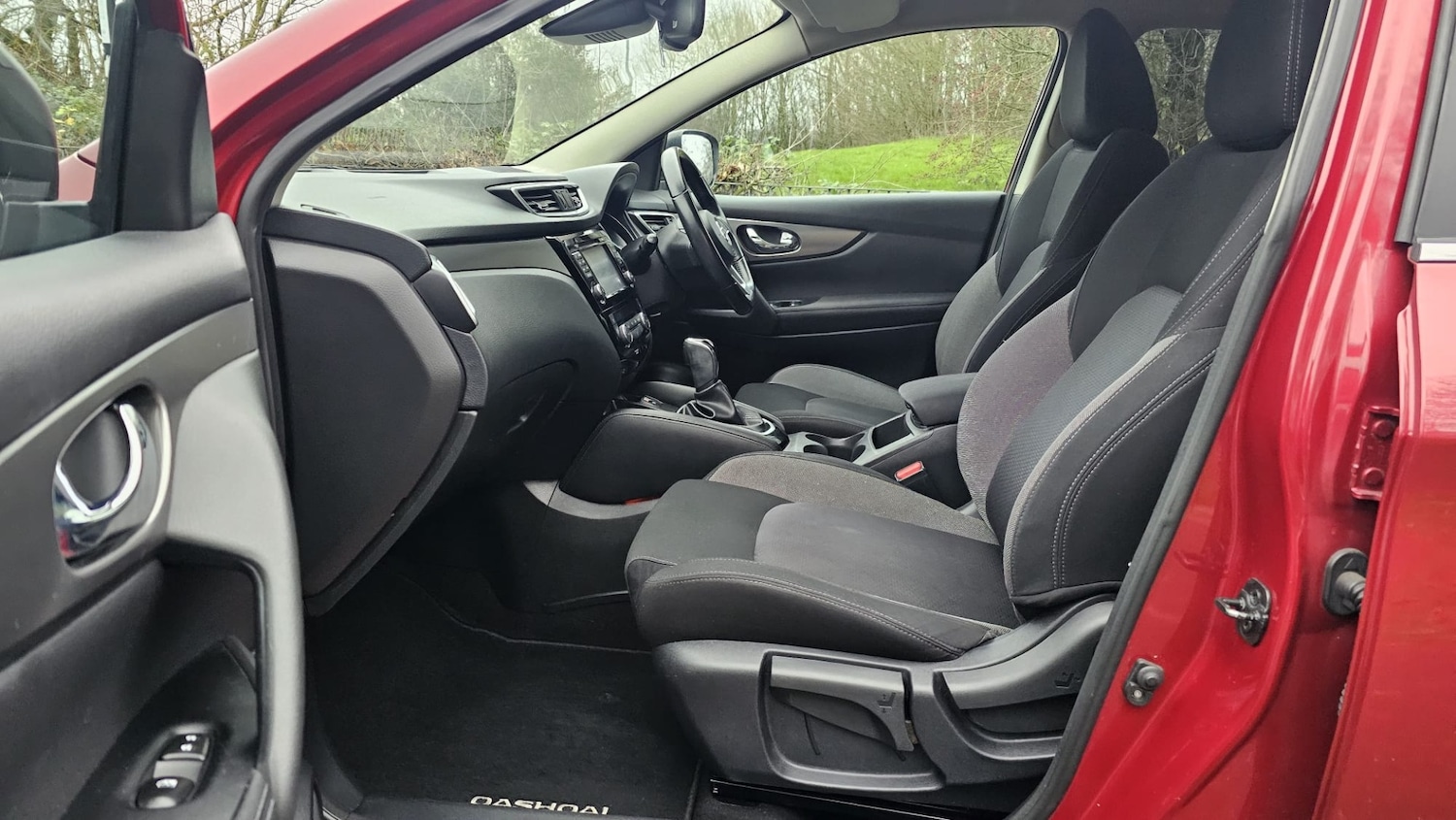 Used Nissan Qashqai 2018 for sale - 77033544: Photo 8