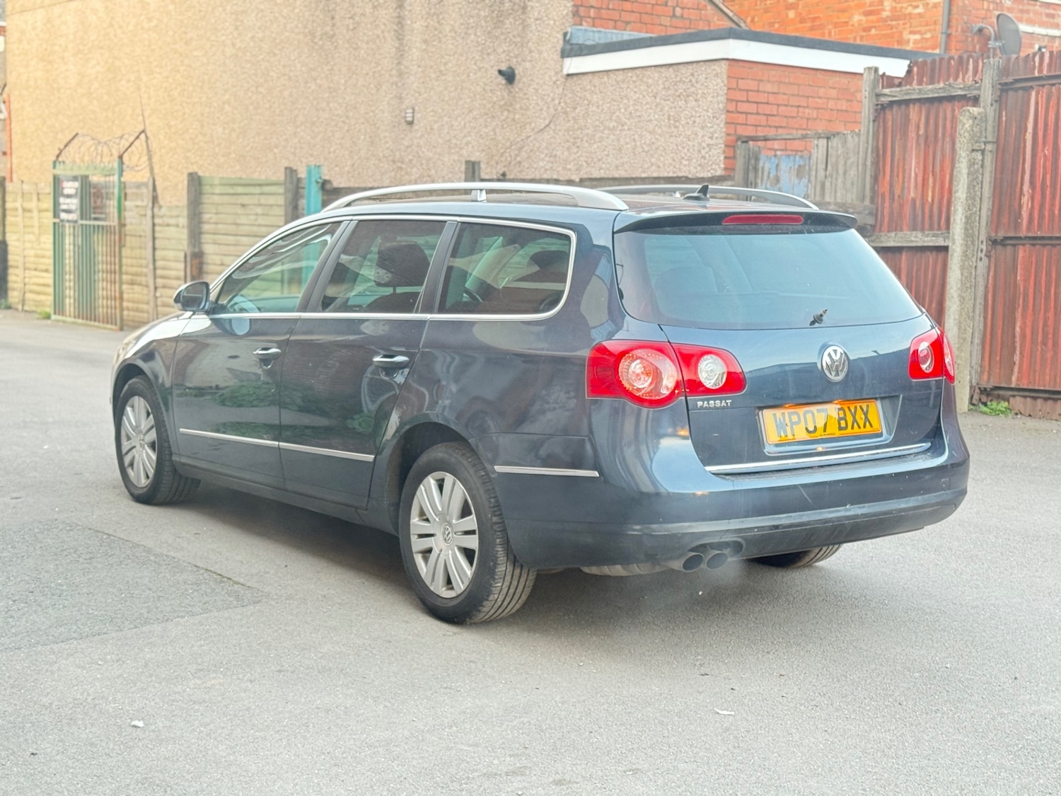 Used Volkswagen Passat 2007 for sale - 76141992: Photo 38