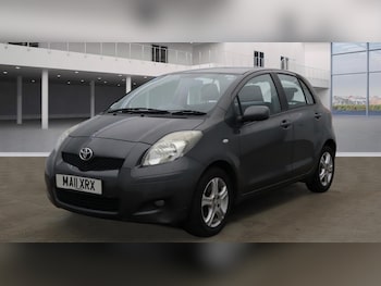 Used Toyota Yaris 2011 for sale - 77597576: Photo