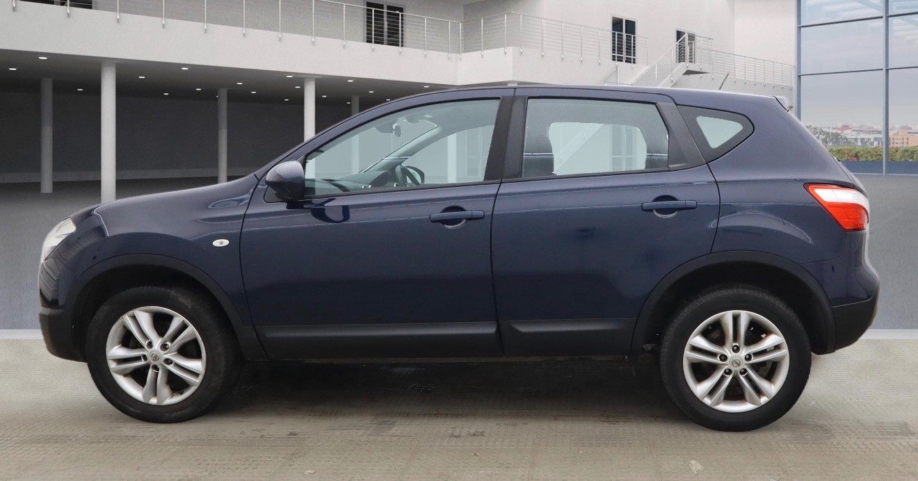 Used Nissan Qashqai 2011 for sale - 77392338: Photo 4