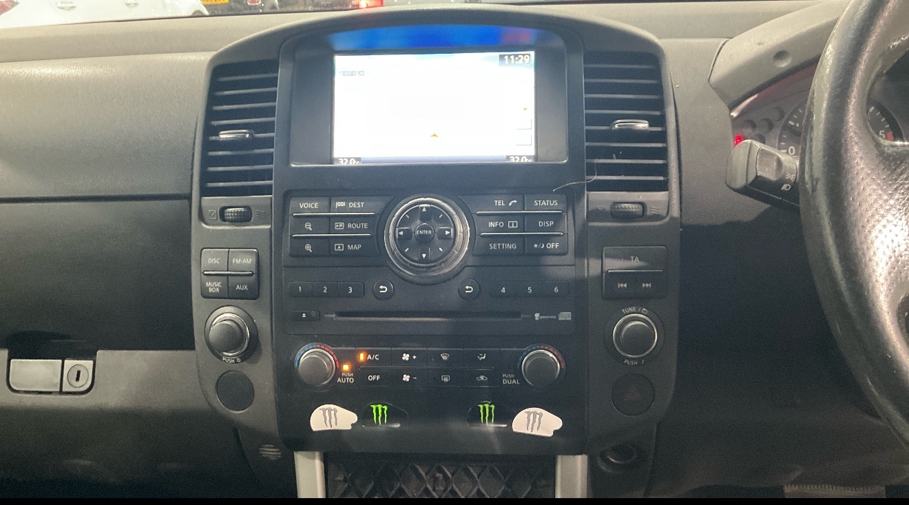 Used Nissan Navara 2015 for sale - 76442229: Photo 8