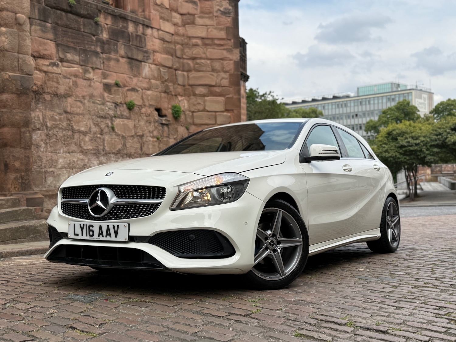 Used Mercedes-Benz A-Class 2016 for sale - 76740800: Photo 2