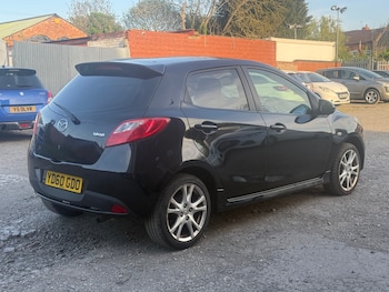 Used Mazda Mazda2 2010 for sale - 78725076: Photo