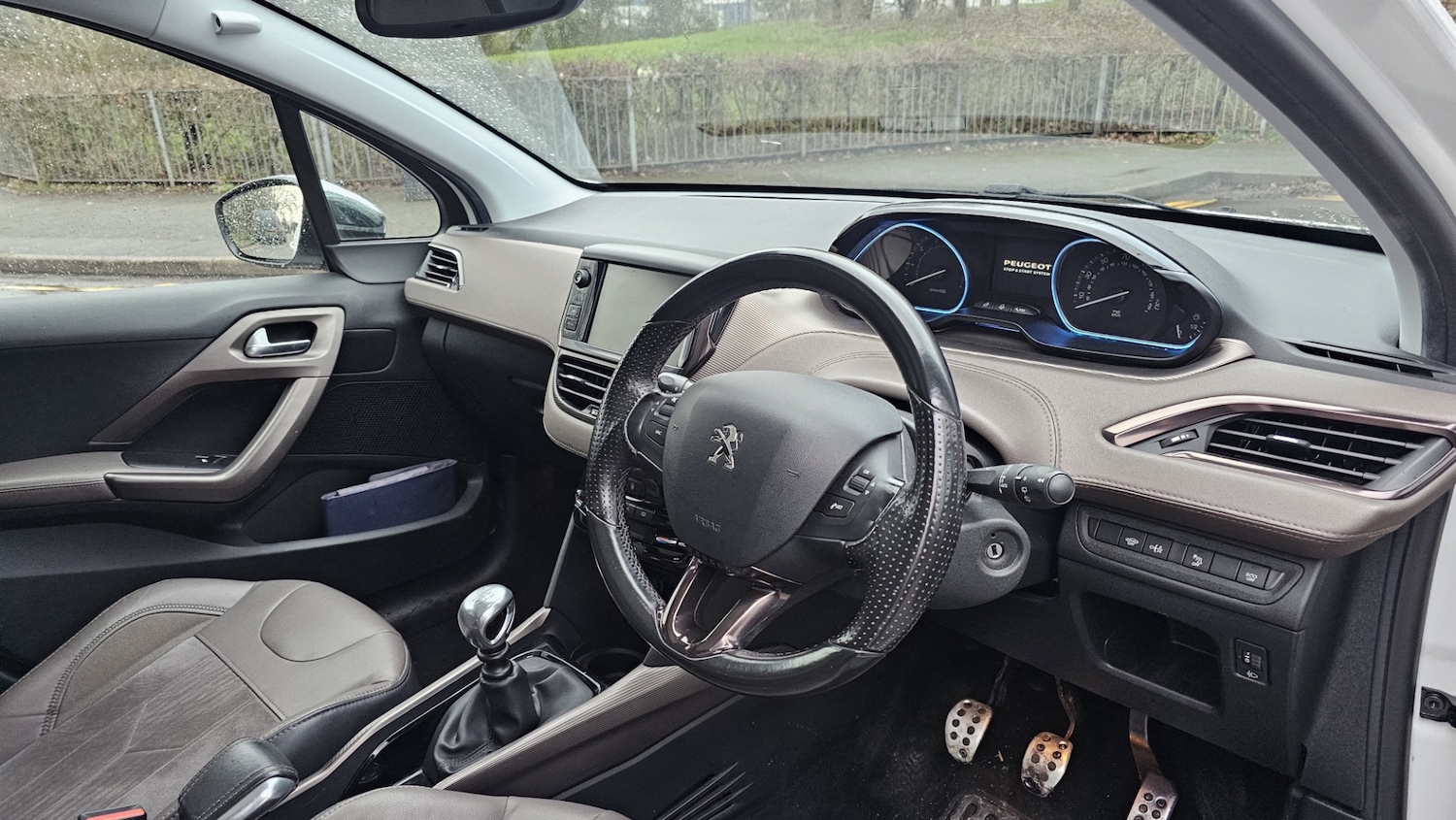 Used Peugeot 2008 2015 for sale - 77740276: Photo 11