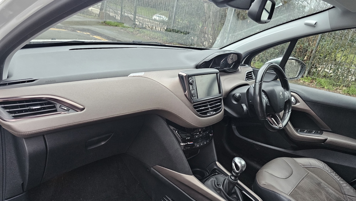 Used Peugeot 2008 2015 for sale - 77740276: Photo 13