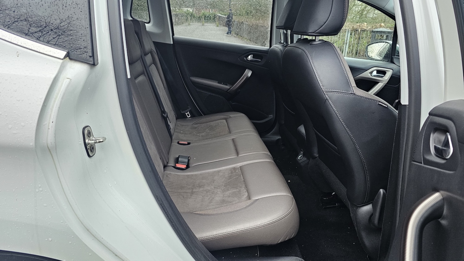 Used Peugeot 2008 2015 for sale - 77740276: Photo 22