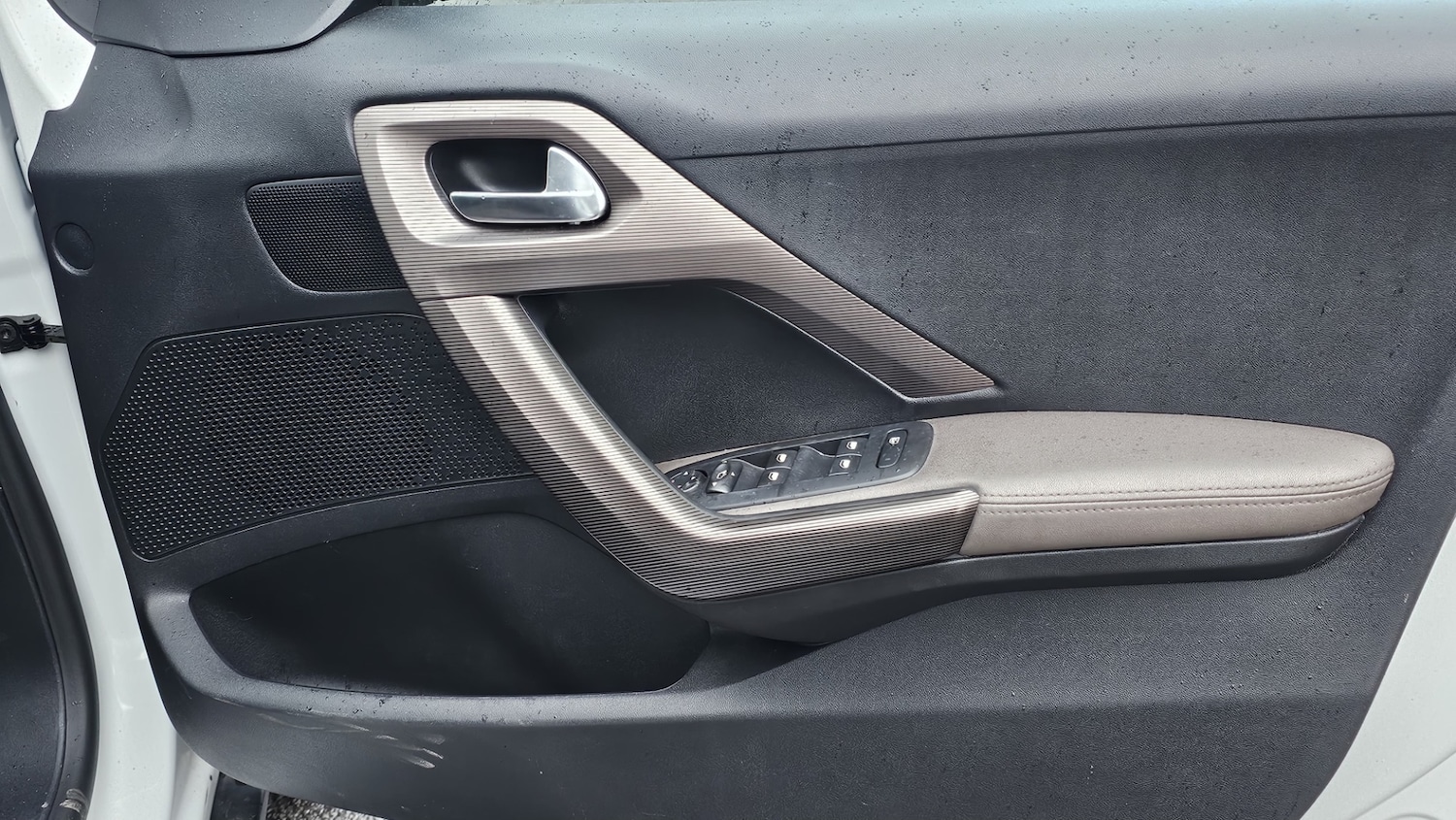 Used Peugeot 2008 2015 for sale - 77740276: Photo 30