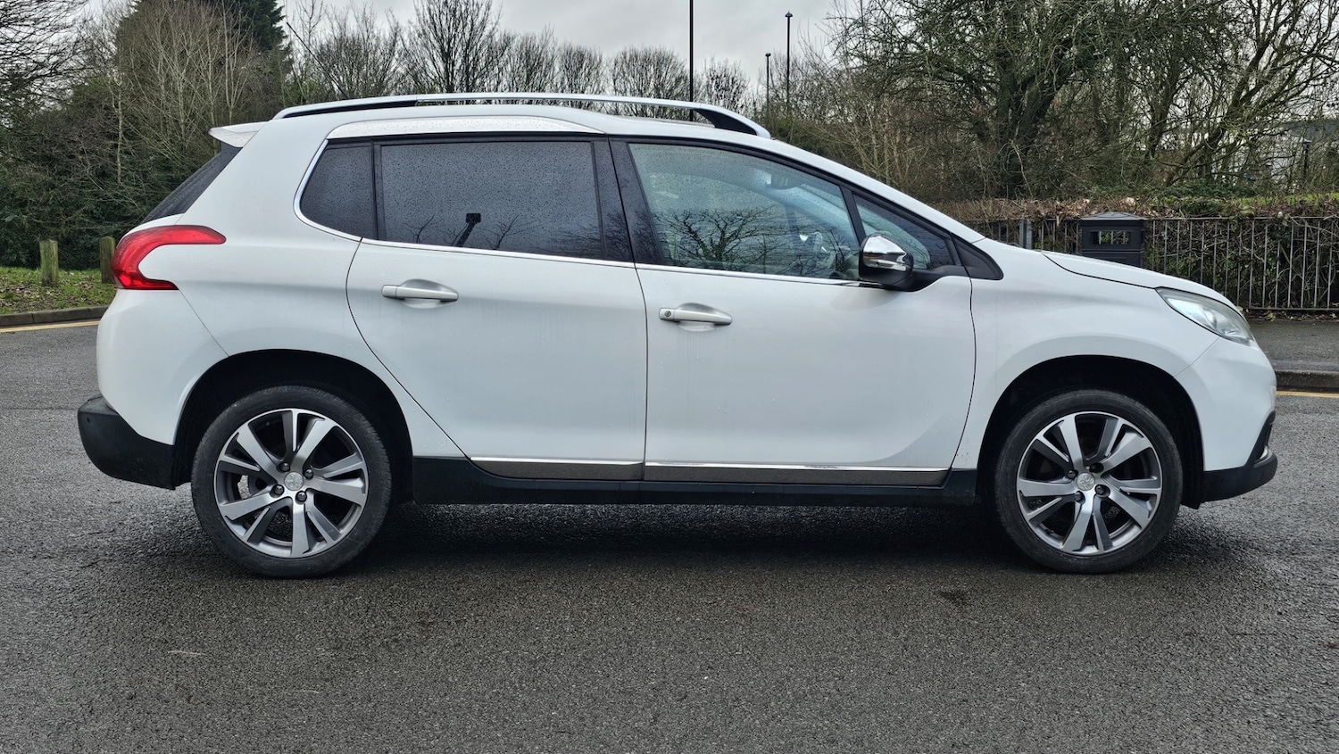 Used Peugeot 2008 2015 for sale - 77740276: Photo 6