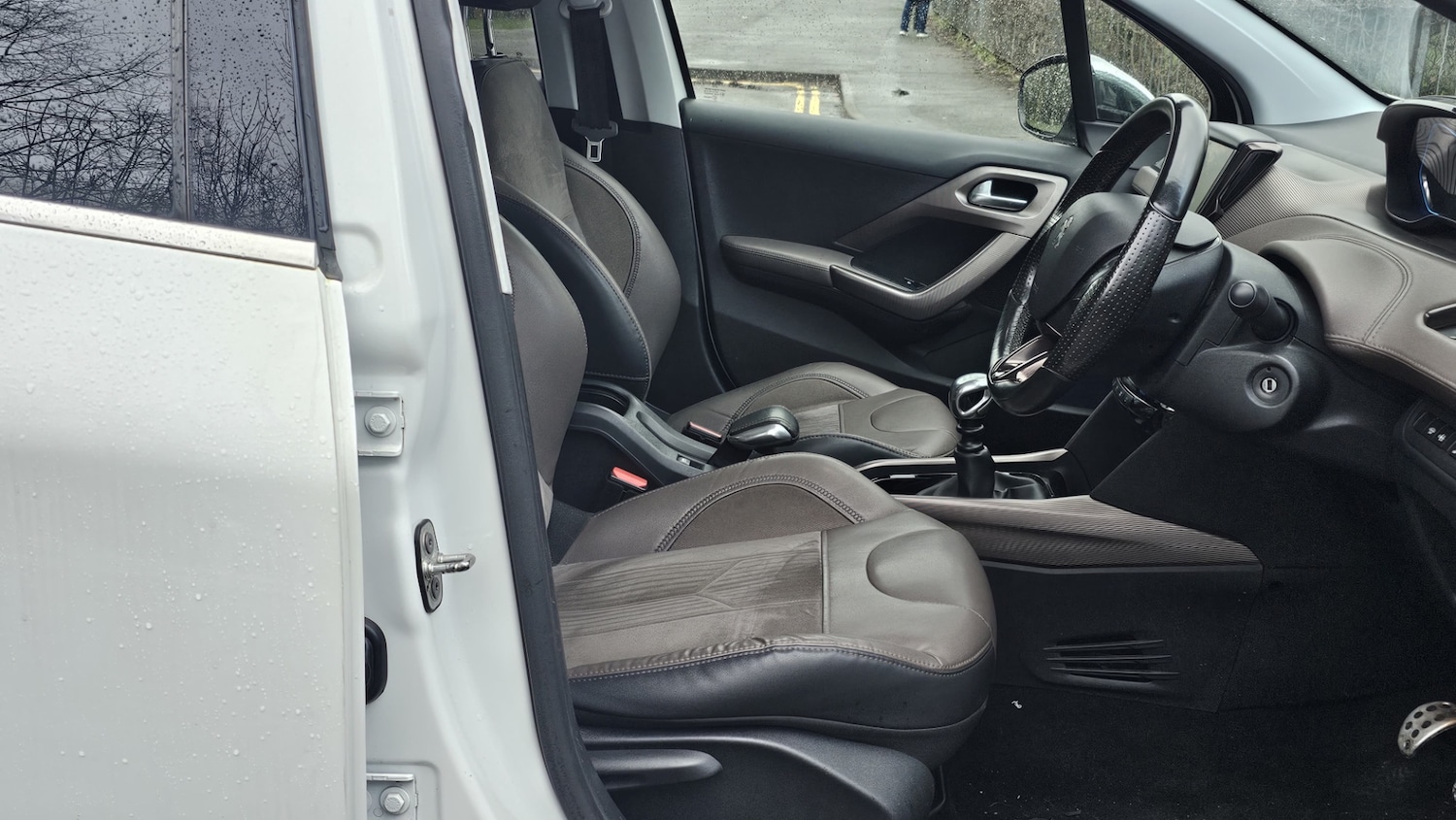 Used Peugeot 2008 2015 for sale - 77740276: Photo 9