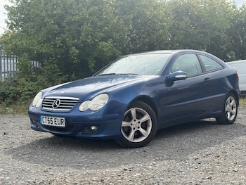 Used Mercedes-Benz C-Class 2005 for sale - 75869428: Photo