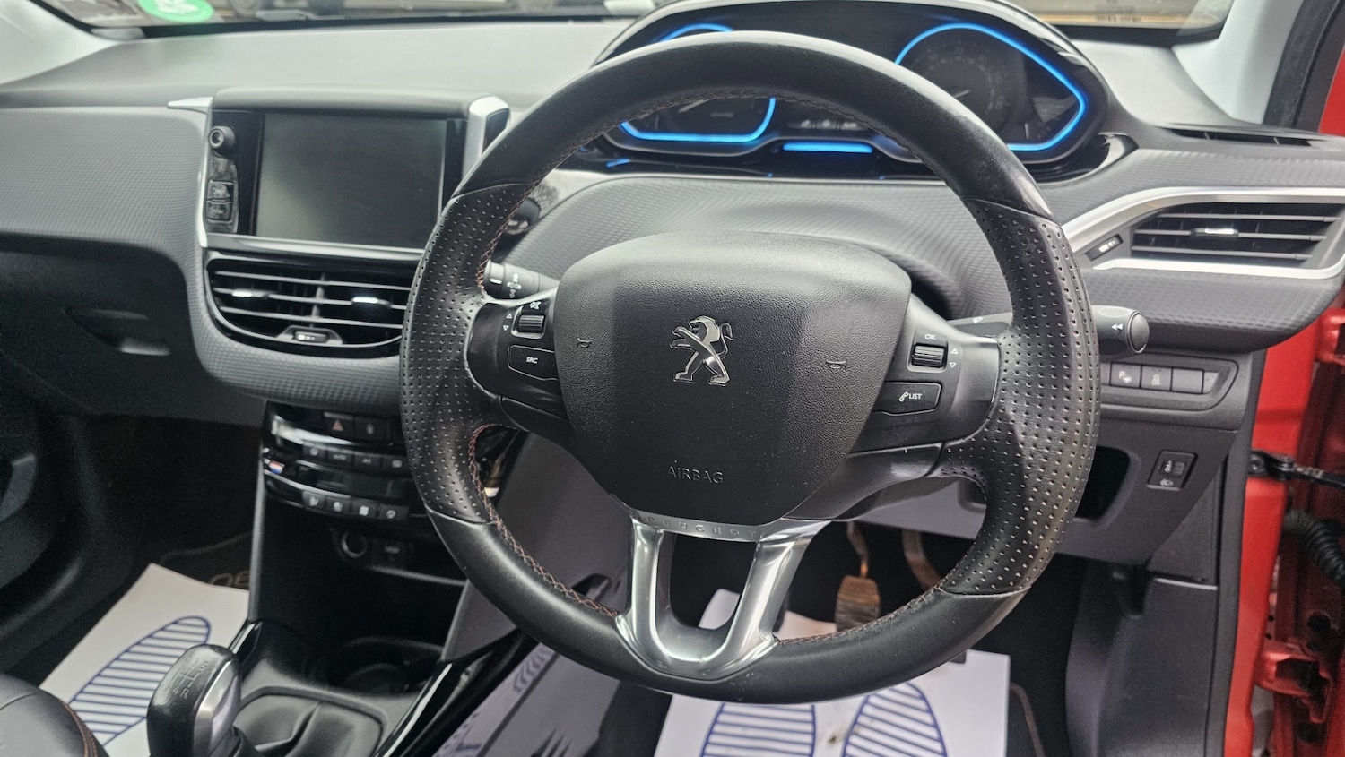 Used Peugeot 2008 2015 for sale - 77703189: Photo 15