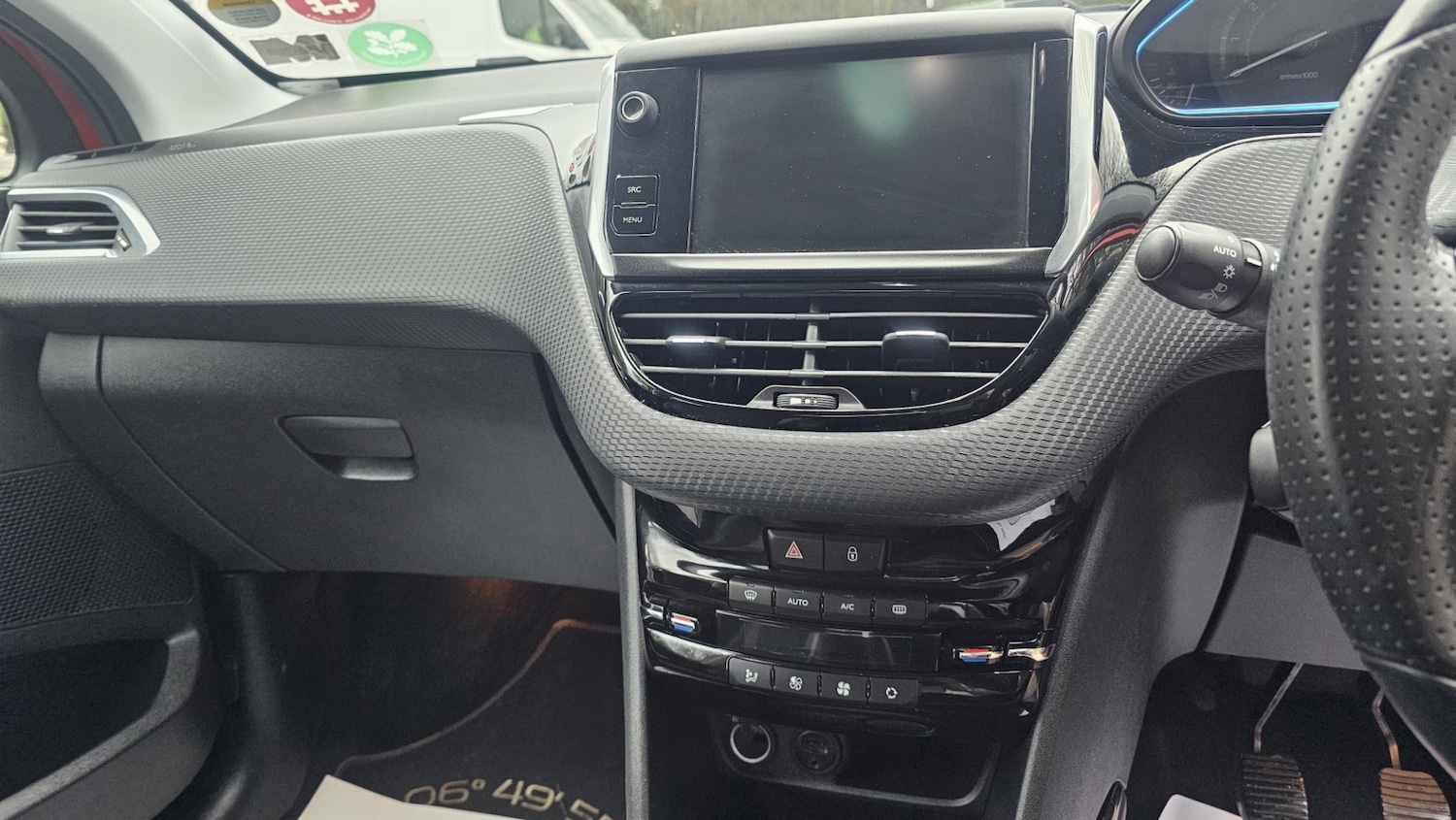 Used Peugeot 2008 2015 for sale - 77703189: Photo 16