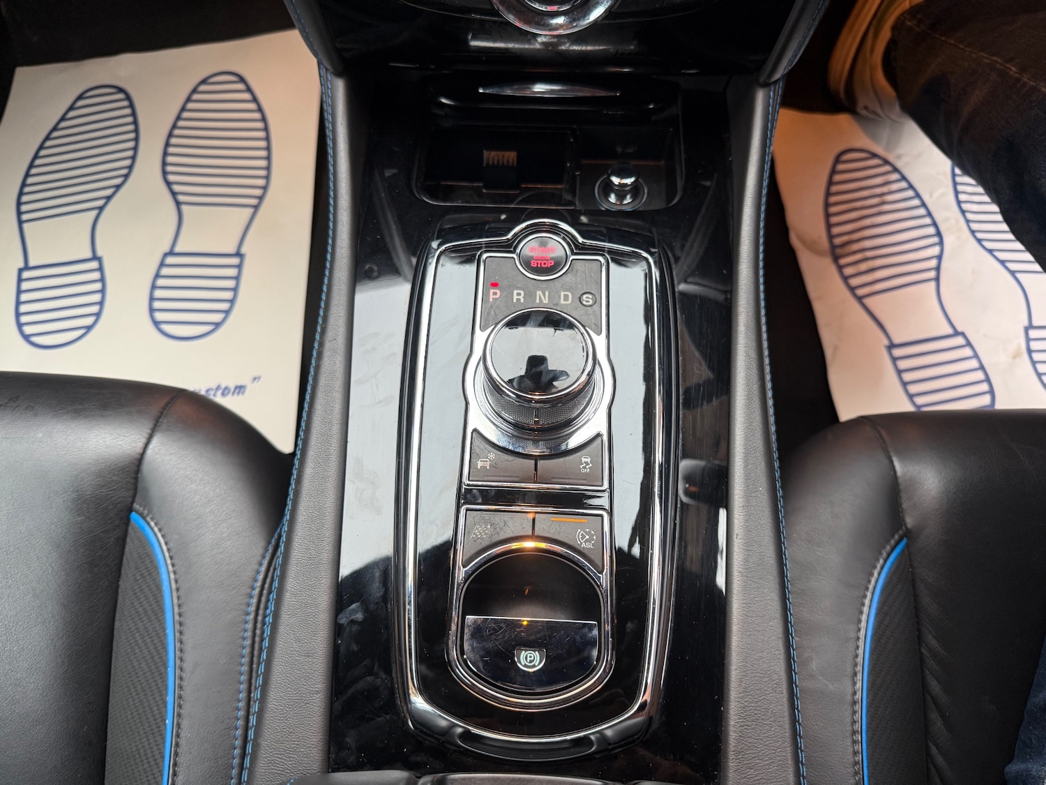 Used Jaguar XK 2012 for sale - 77253549: Photo 17