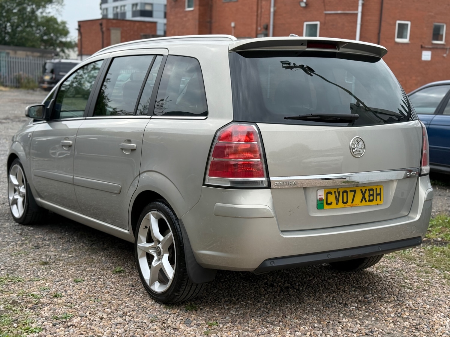 Used Vauxhall Zafira 2007 for sale - 76155790: Photo 32