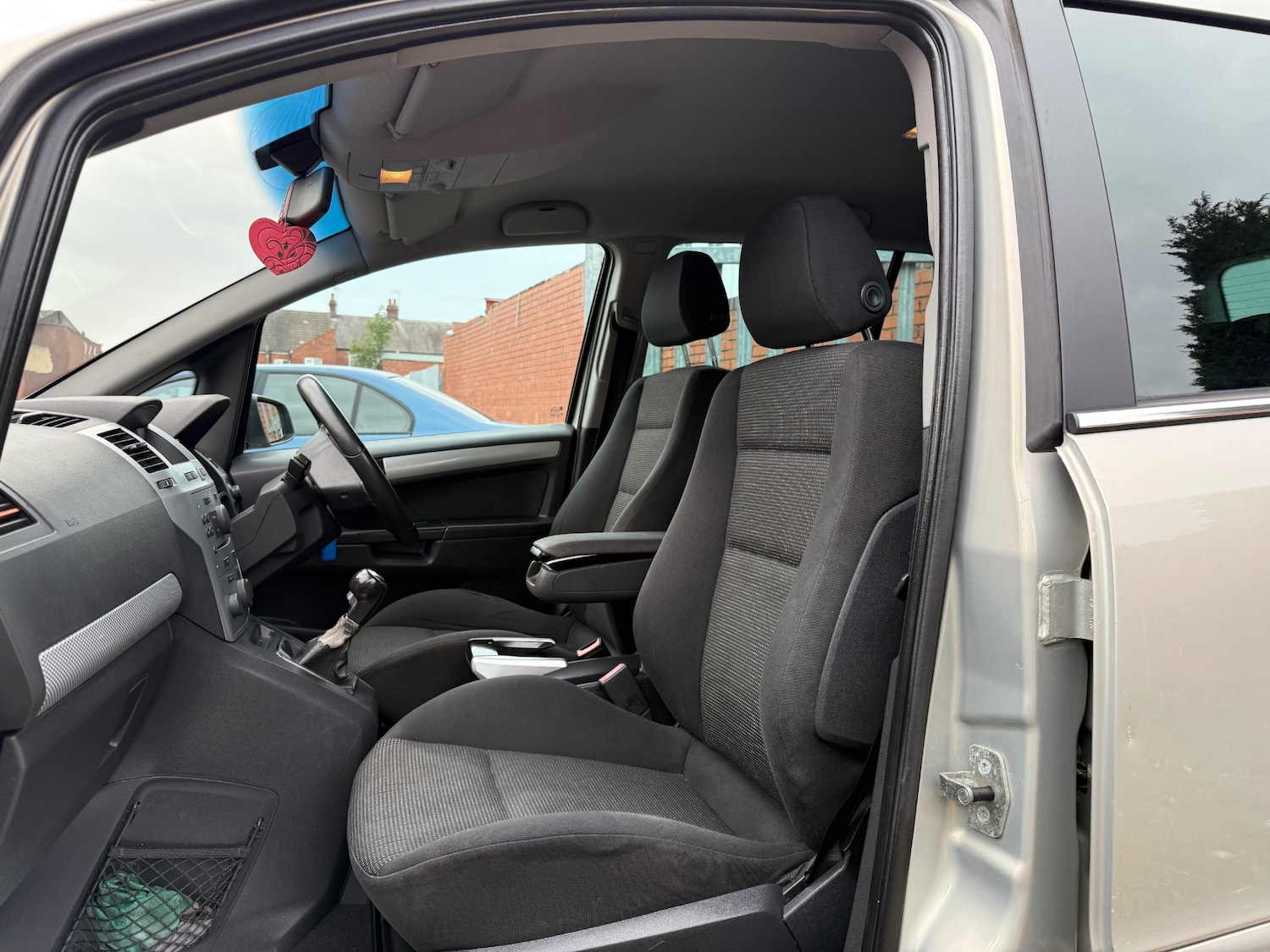 Used Vauxhall Zafira 2007 for sale - 76155790: Photo 9