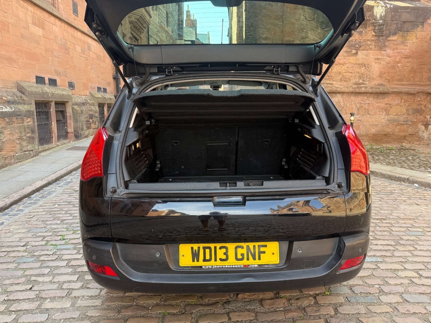Vehicle 28