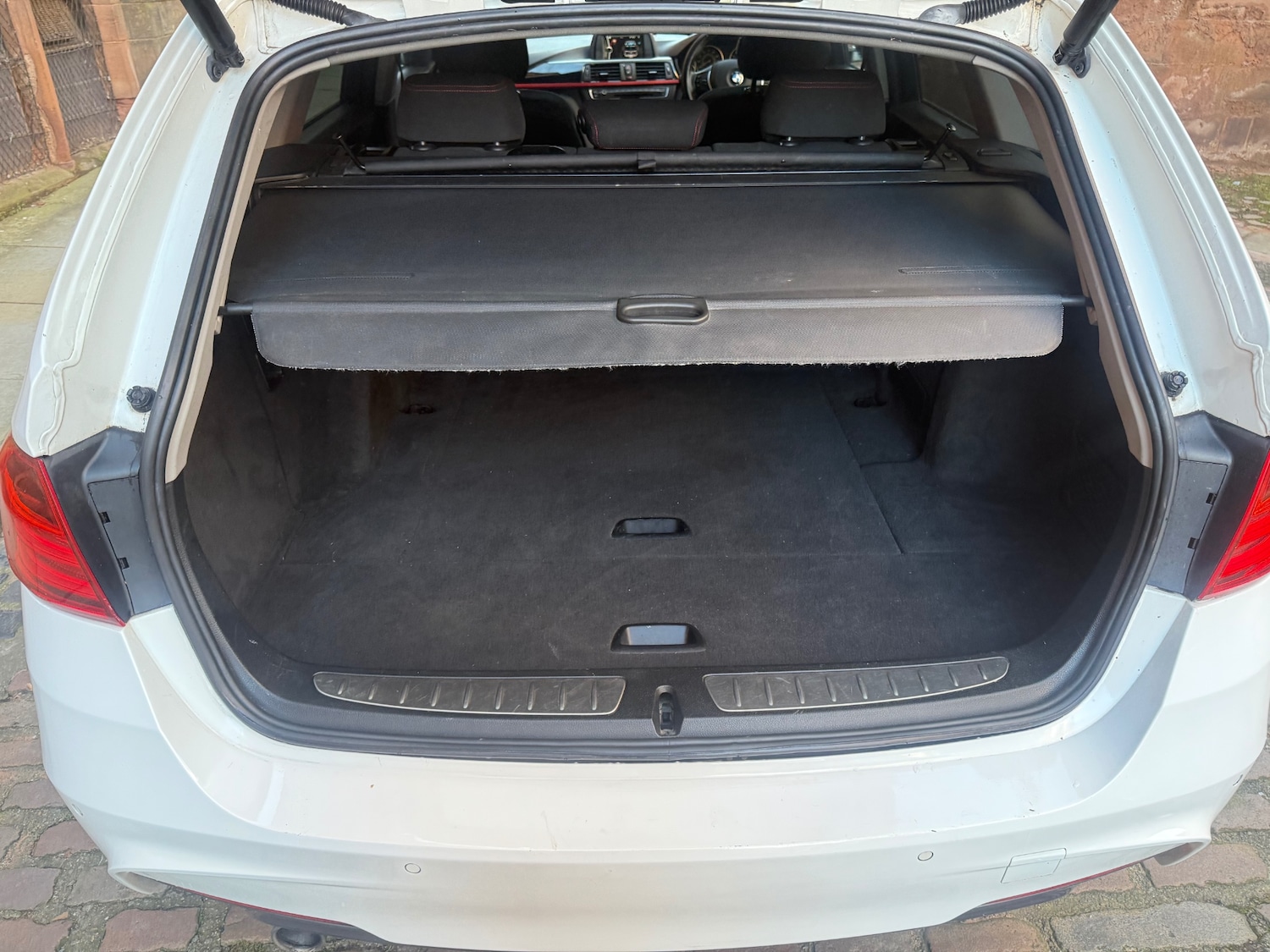 Used BMW 3 Series 2013 for sale - 76662533: Photo 32