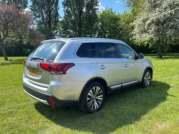 Used Mitsubishi Outlander 2019 for sale - 78627632: Photo