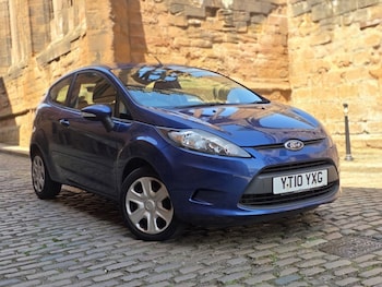 Used Ford Fiesta 2010 for sale - 79006212: Photo