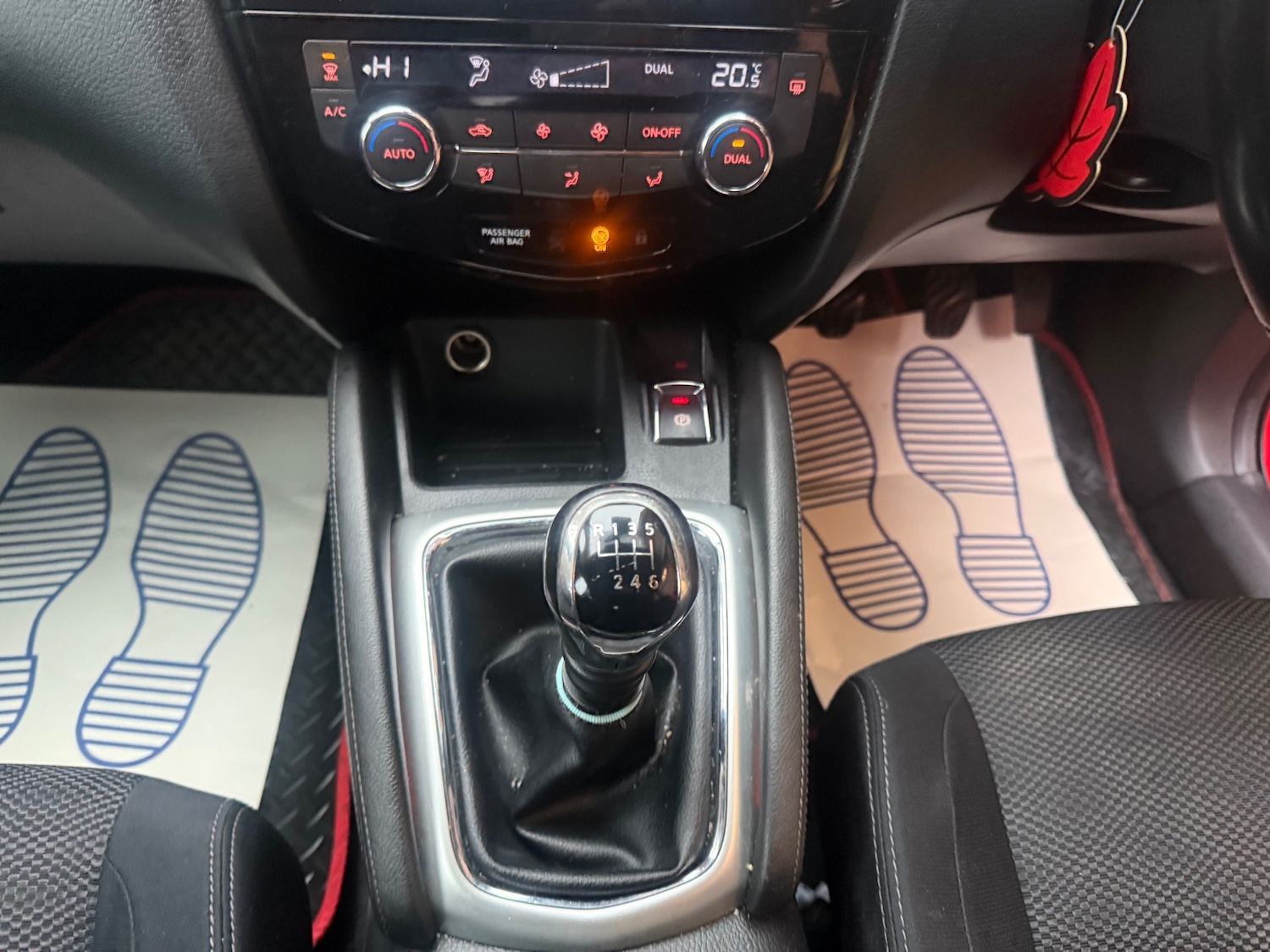 Used Nissan Qashqai 2015 for sale - 77470301: Photo 28