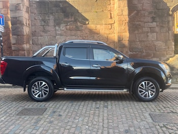 Used Nissan Navara 2016 for sale - 78232442: Photo