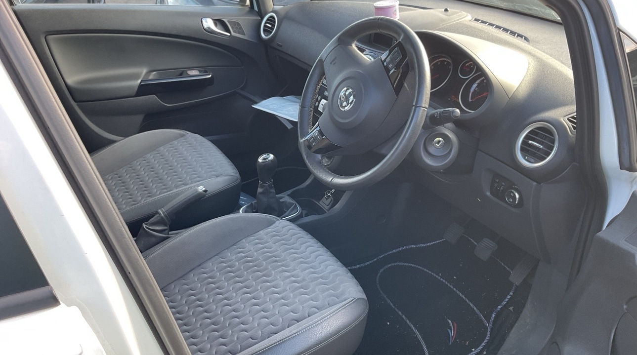 Used Vauxhall Corsa 2014 for sale - 76584008: Photo 5