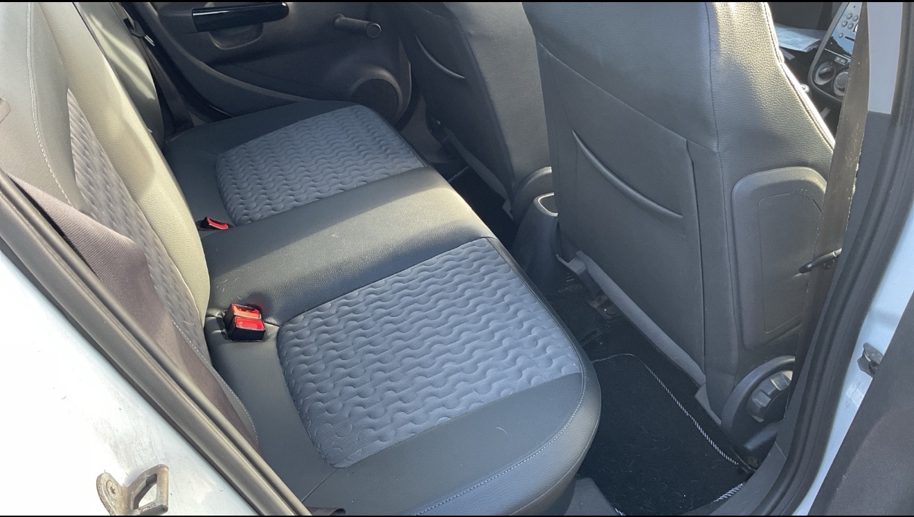 Used Vauxhall Corsa 2014 for sale - 76584008: Photo 6