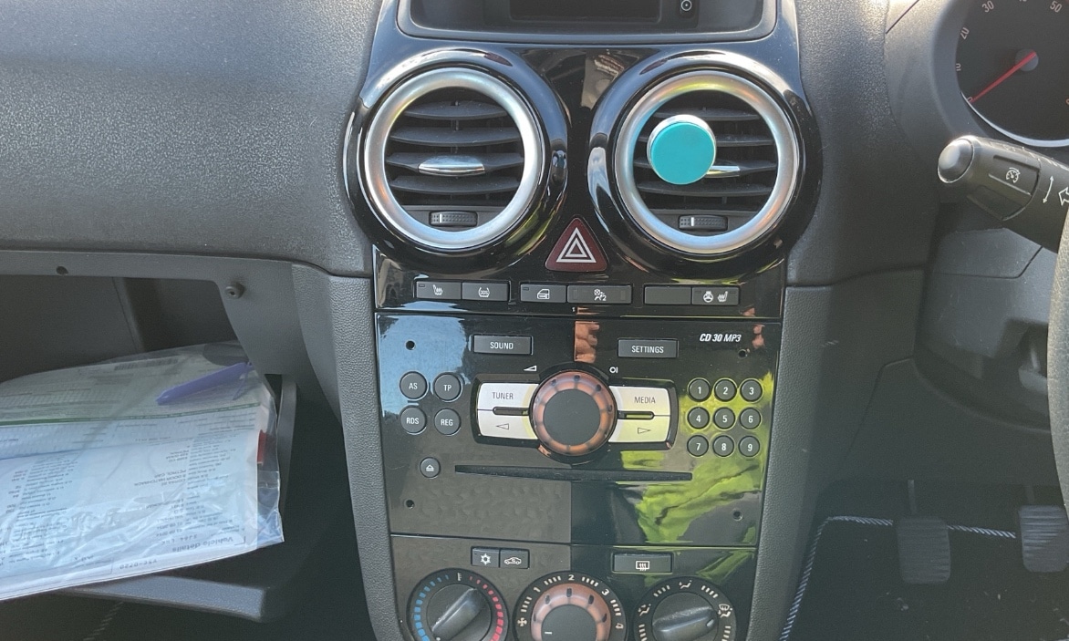 Used Vauxhall Corsa 2014 for sale - 76584008: Photo 9