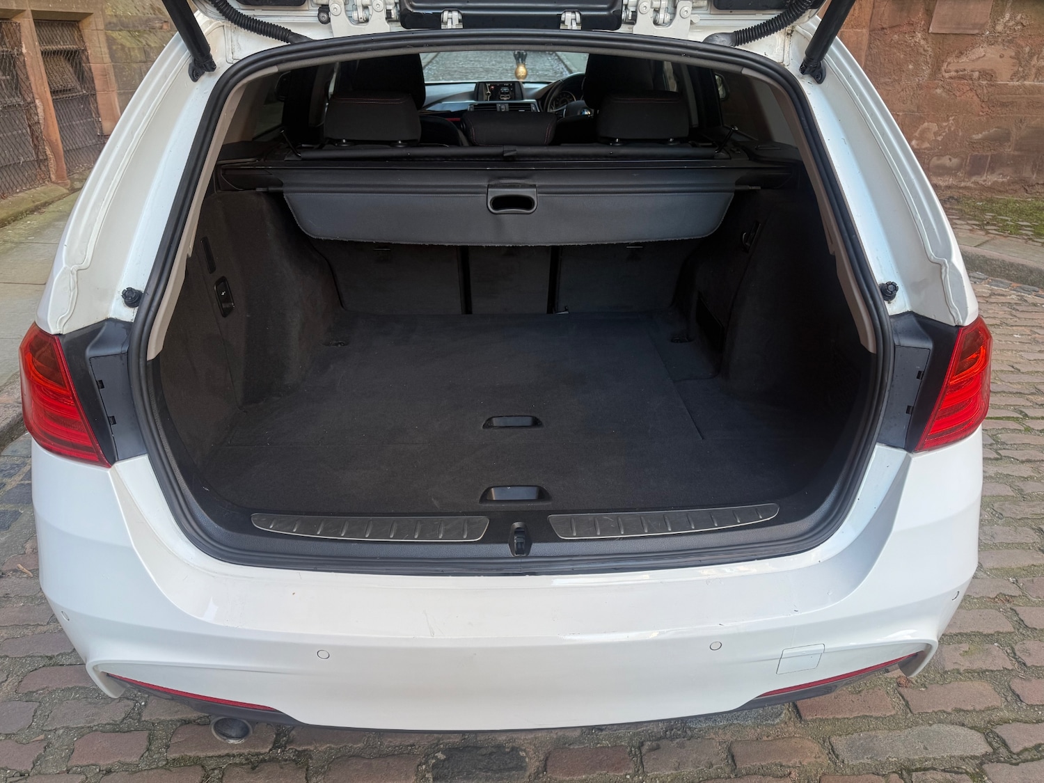 Used BMW 3 Series 2013 for sale - 76736497: Photo 12