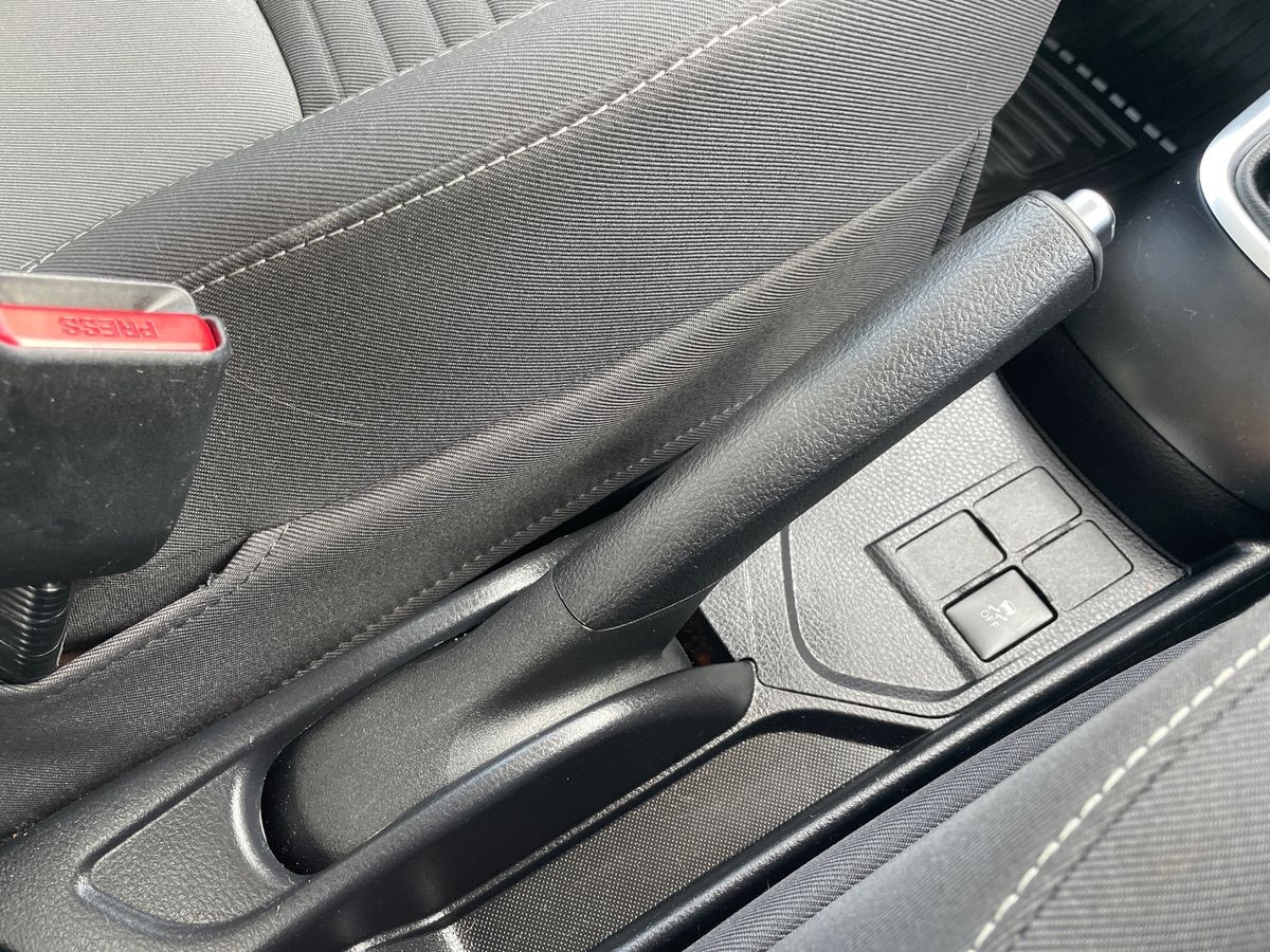 Used Toyota Yaris 2018 for sale - 76687579: Photo 36