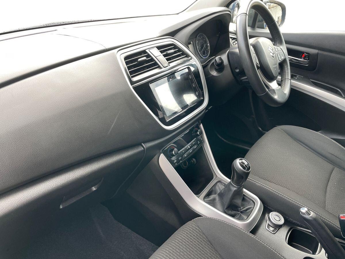 Used Suzuki SX4 S-Cross 2017 for sale - 76848885: Photo 9