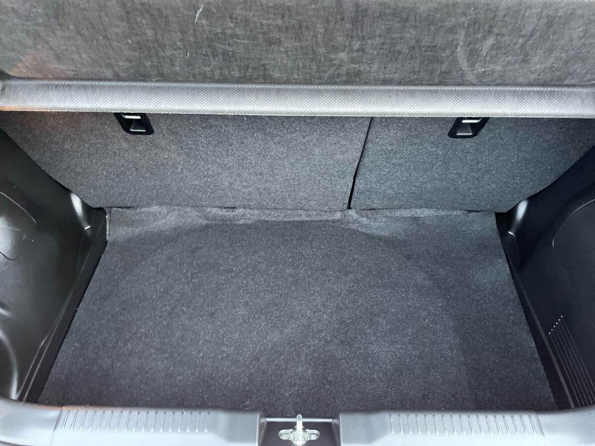 Used Suzuki Swift 2022 for sale - 76618907: Photo 21