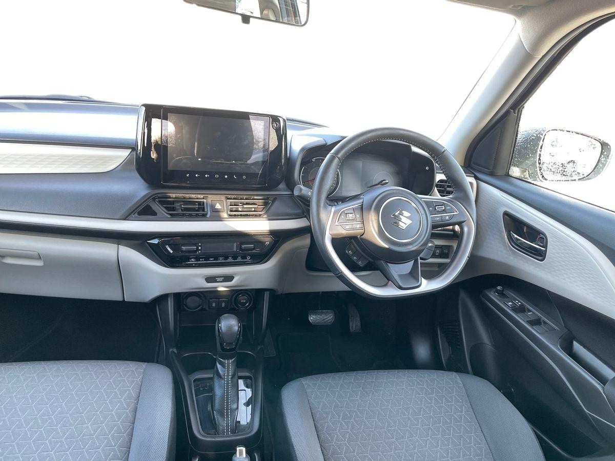 Used Suzuki Swift 2024 for sale - 77329529: Photo 10