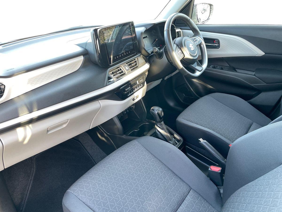 Used Suzuki Swift 2024 for sale - 77329529: Photo 11