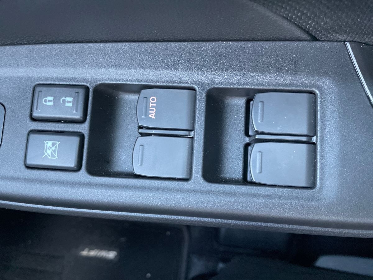 Used Suzuki Swift 2024 for sale - 77329529: Photo 14