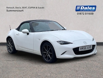 2017 (16) - Mazda MX-5 Sport Nav Convertible 2-Door