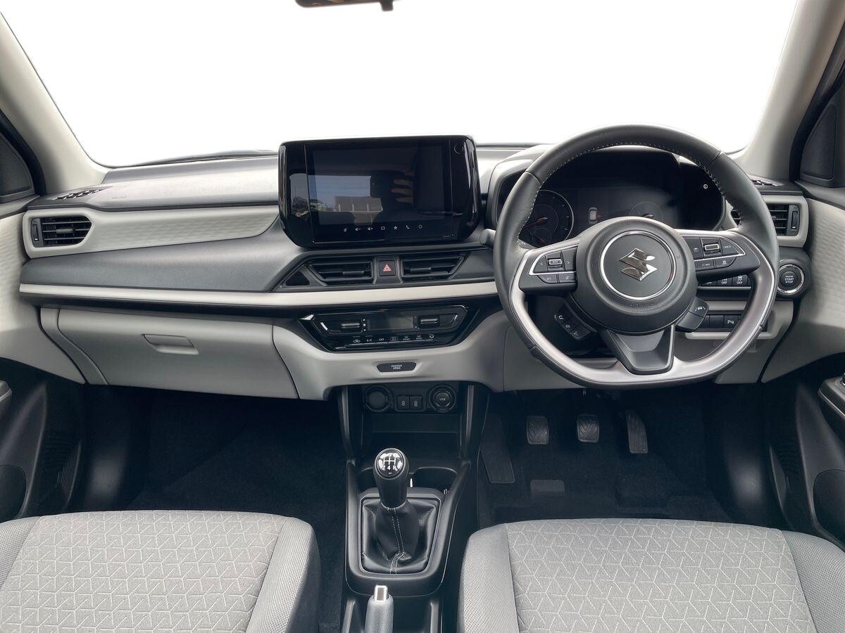 Used Suzuki Swift 2024 for sale - 76082918: Photo 10