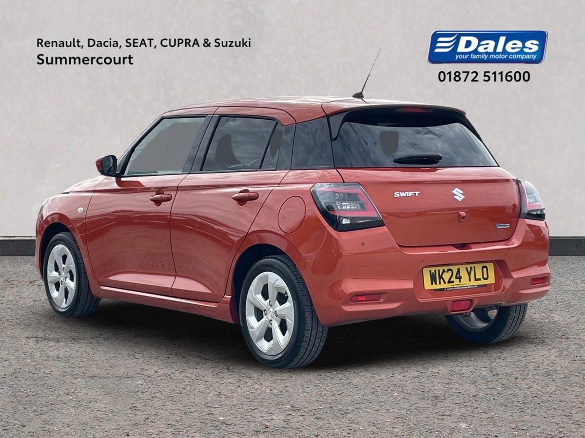 Used Suzuki Swift 2024 for sale - 76082918: Photo 2
