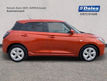 Used Suzuki Swift 2024 for sale - 76082918: Photo