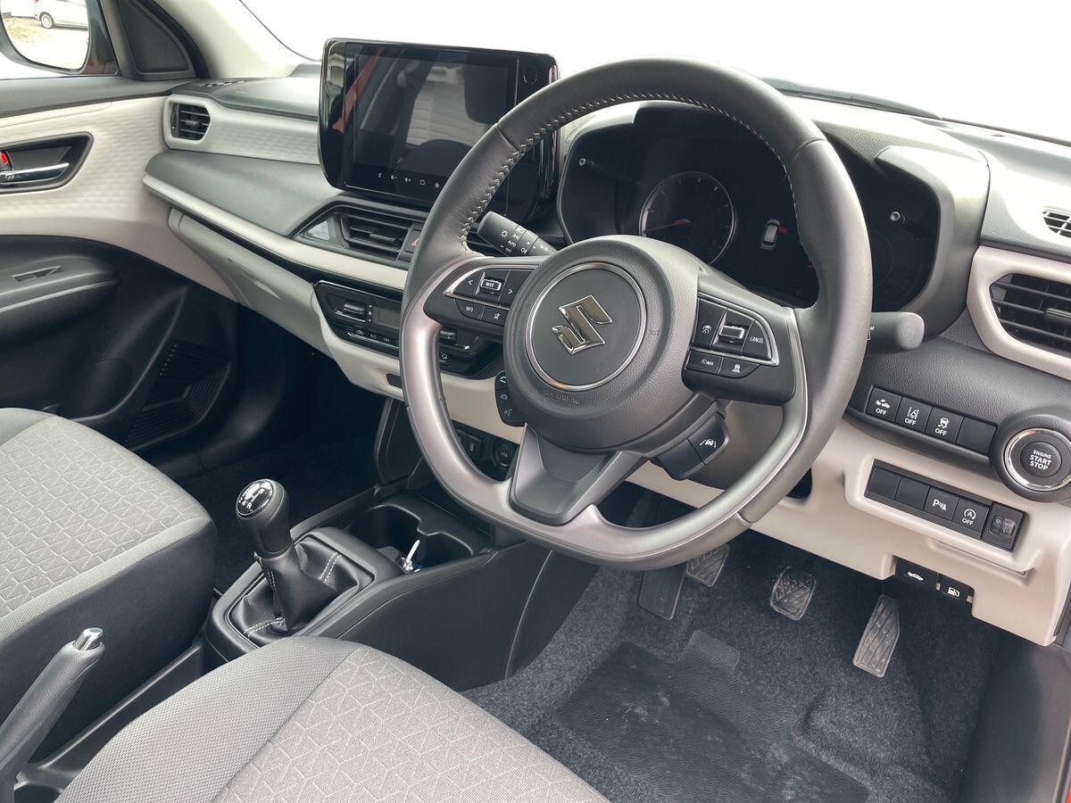 Used Suzuki Swift 2024 for sale - 76082918: Photo 8