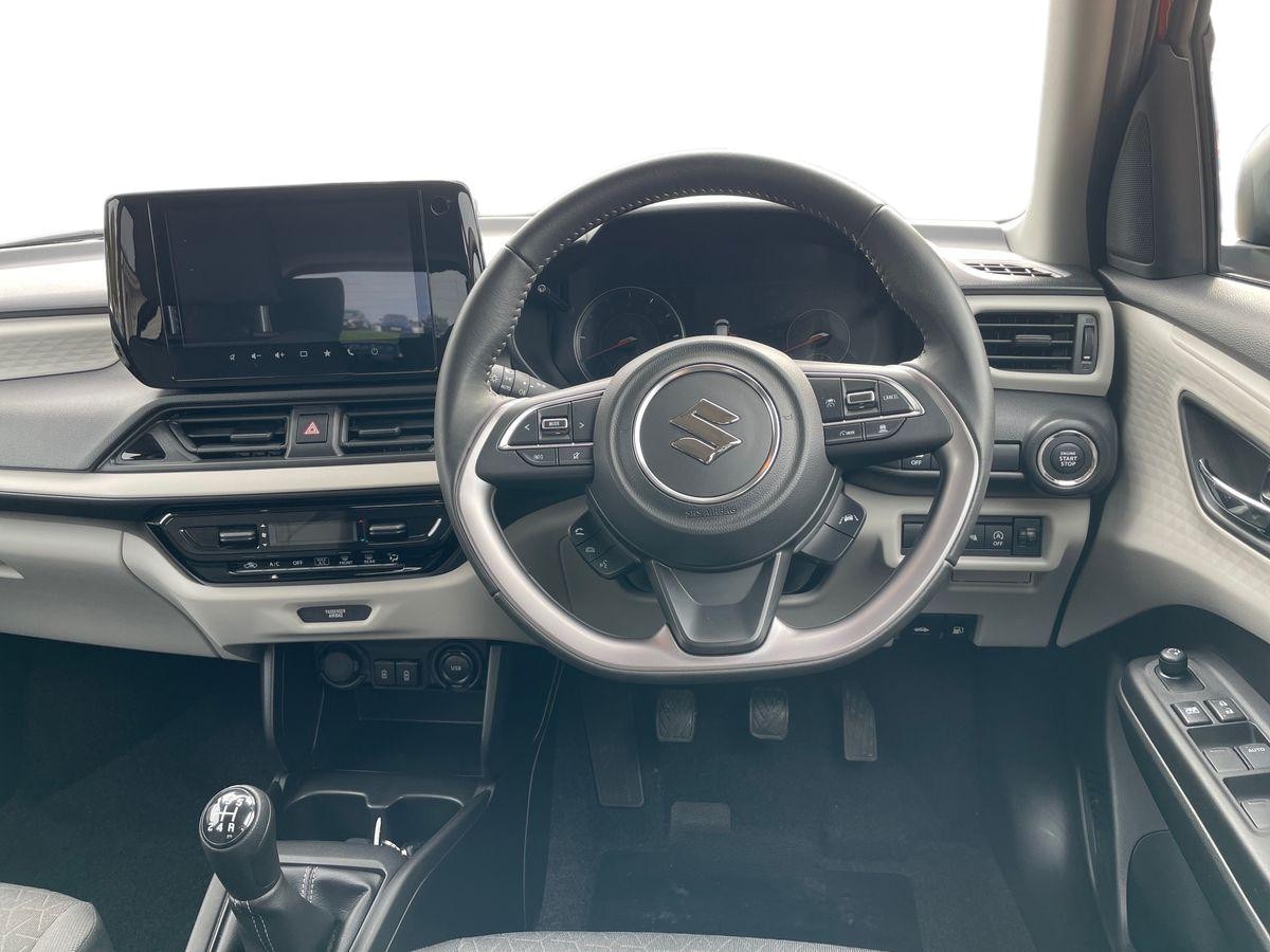 Used Suzuki Swift 2024 for sale - 76082918: Photo 9