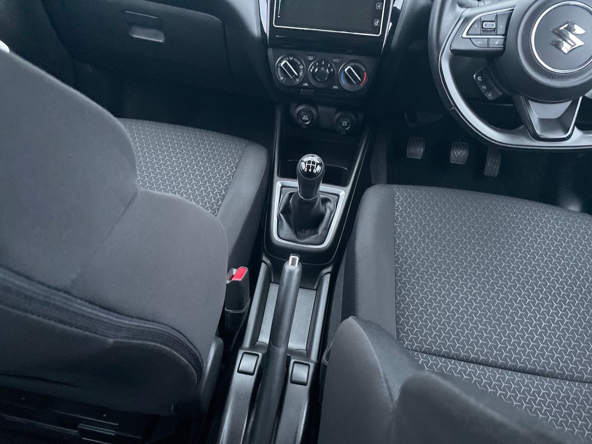 Used Suzuki Swift 2021 for sale - 76630437: Photo 12