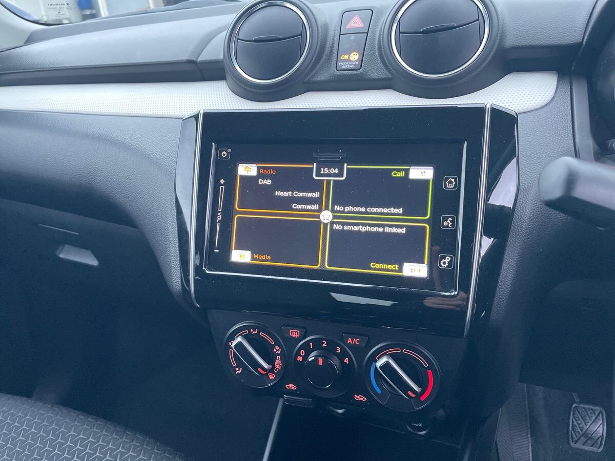 Used Suzuki Swift 2021 for sale - 76630437: Photo 15