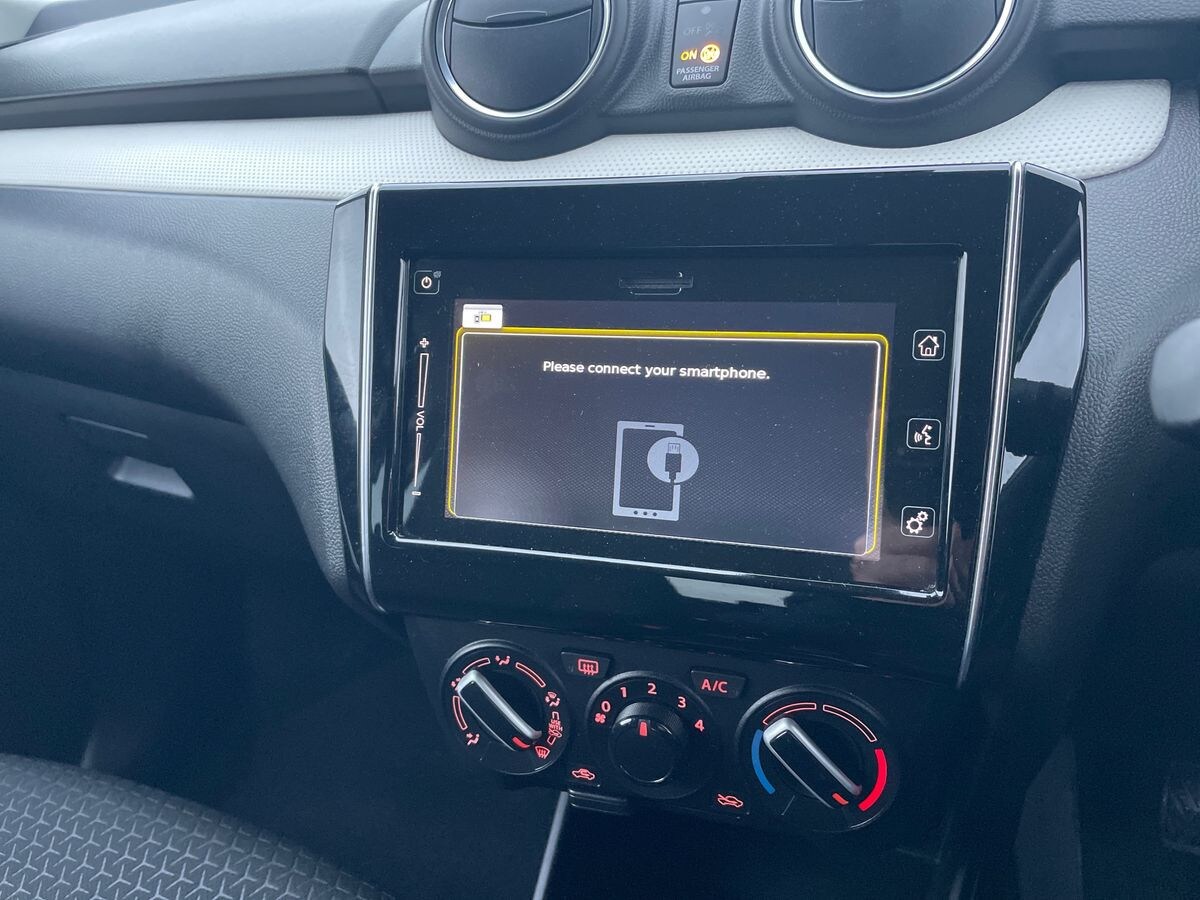 Used Suzuki Swift 2021 for sale - 76630437: Photo 16