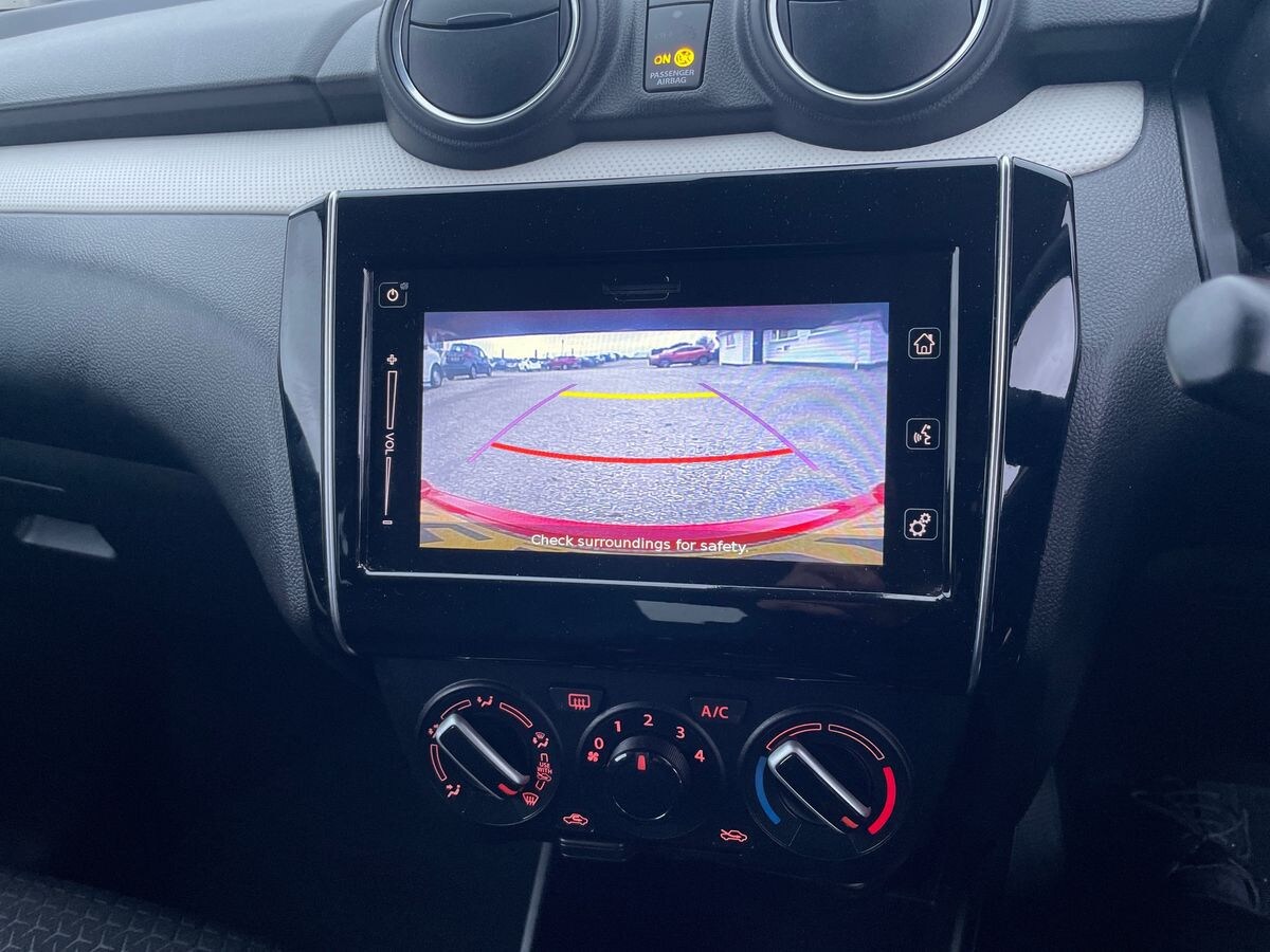 Used Suzuki Swift 2021 for sale - 76630437: Photo 17