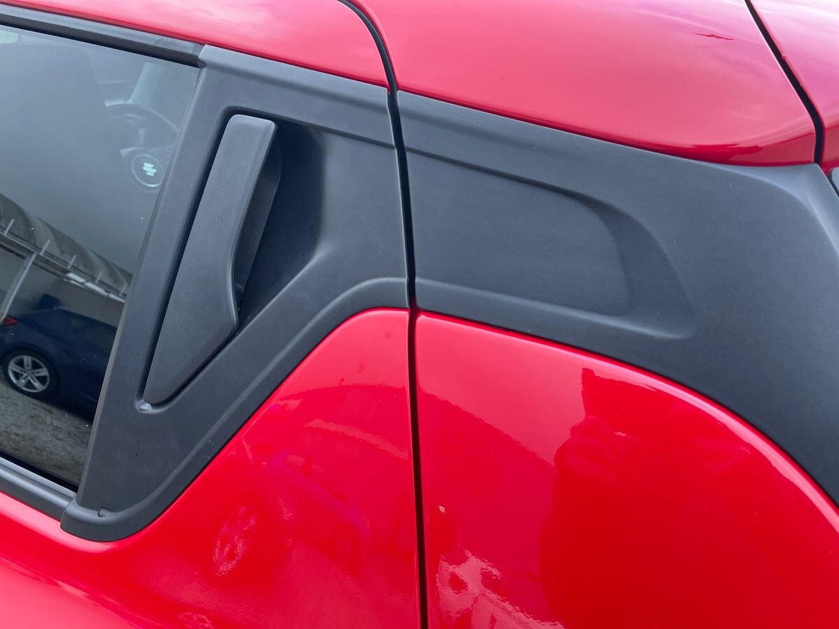 Used Suzuki Swift 2021 for sale - 76630437: Photo 37